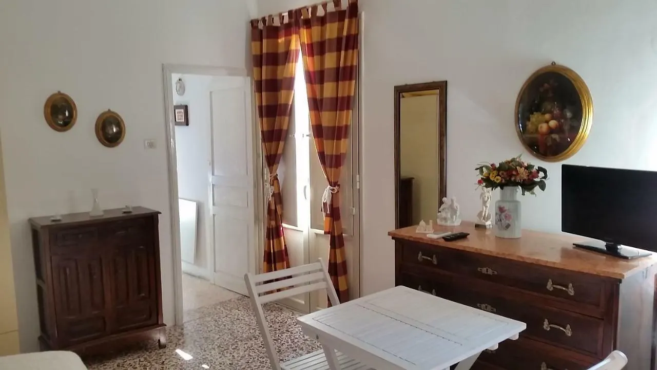 Casa Della Nonna Vila Modica 0*,  Itália